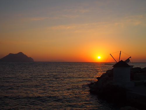 Coucher de soleil à Amorgos dans les Cyclades