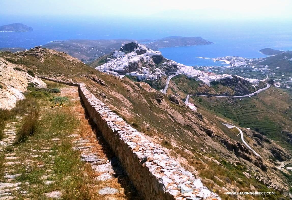 Randonnée dans les Cyclades occidentales: paysage à Kimolos