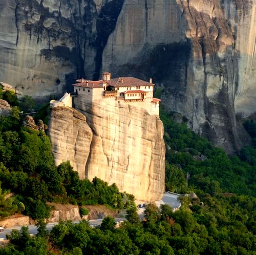 Séjour en Grèce continentale, itinéraire de randonnée sur le site des Météores, monastère de Roussanou